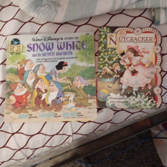 Two kids booked more disney stories than white - Picture 1 of 1